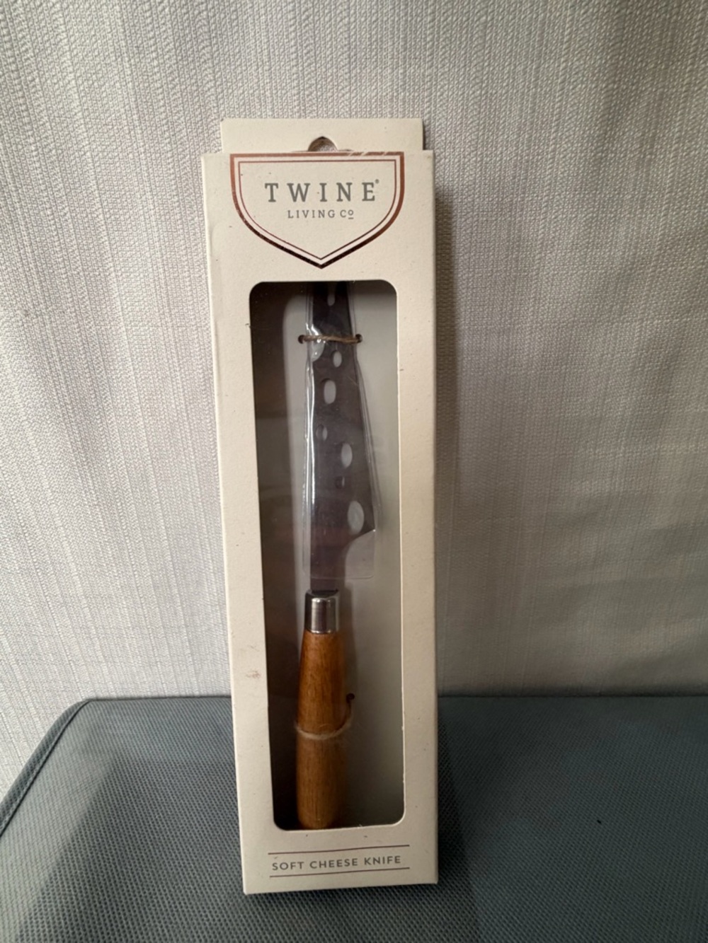 Knife Twine Living Soft Cheese Acacia Wood Stainless Steel New(F150),